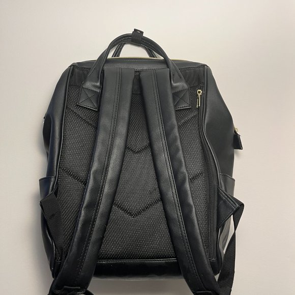 Kah&Kee Leather Backpack with Laptop Compartment - Picture 2 of 7